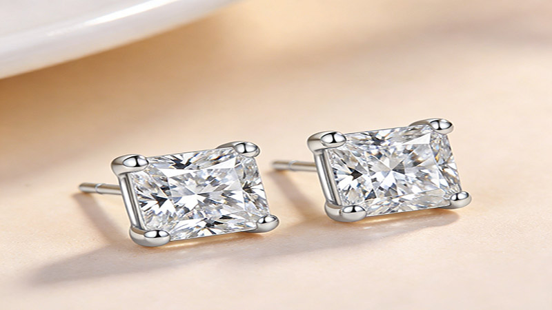 Choose from 1.5 to 2 CTW for a premium style and look.