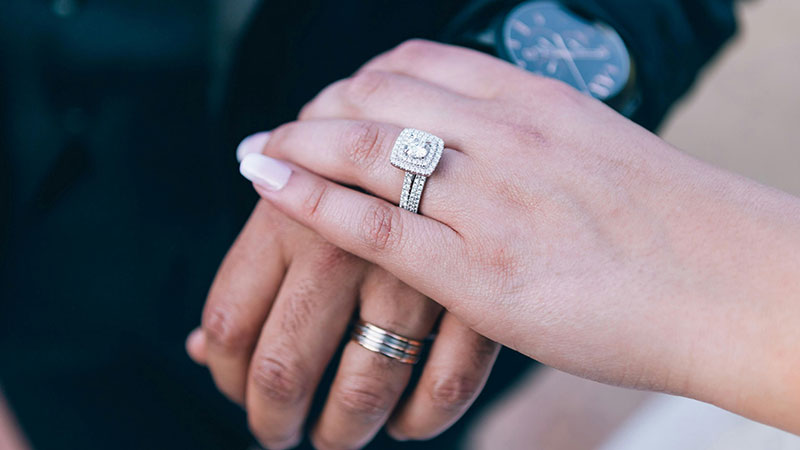 Moissanite lets you create the perfect style for any taste or occasion.