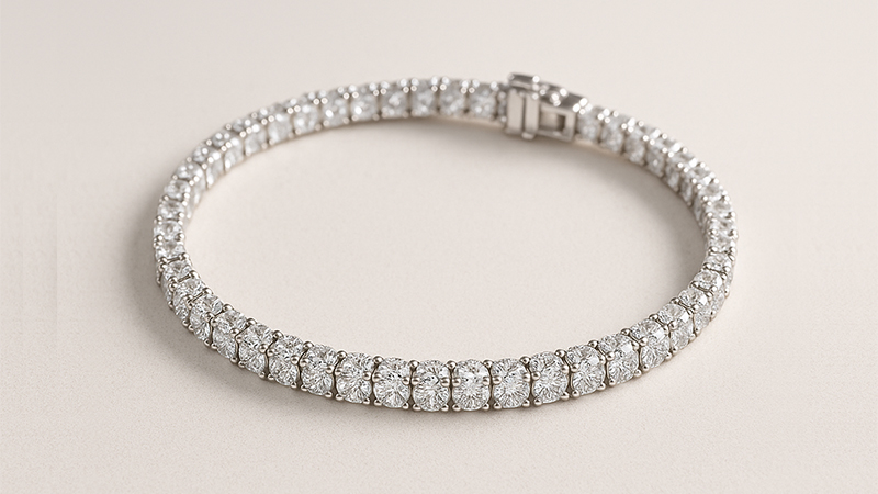 A sparkling zircon tennis chain