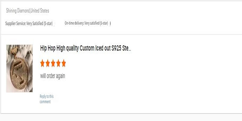 One of our US-based jewelry retailers added circle pendant necklaces to their collection in early 2025. 