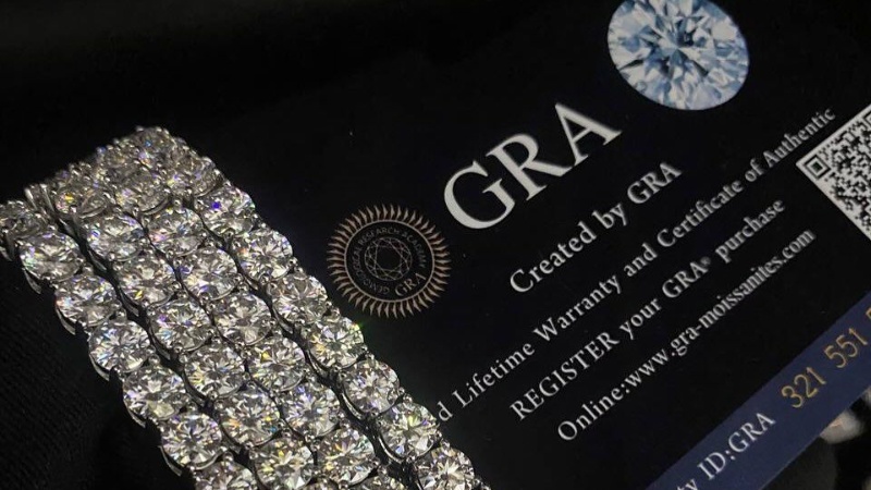 These grades come from organizations like the GIA (Gemological Institute of America) and AGS